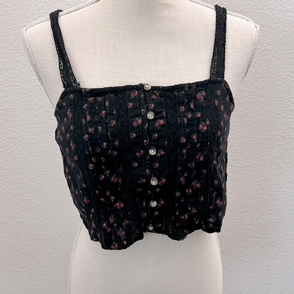 AE black floral crop top